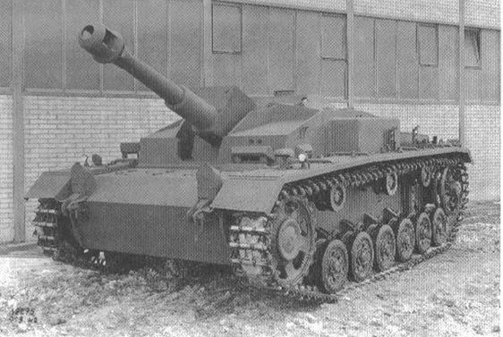 stug%20III%20F%201_zpszhtfqvem.jpg